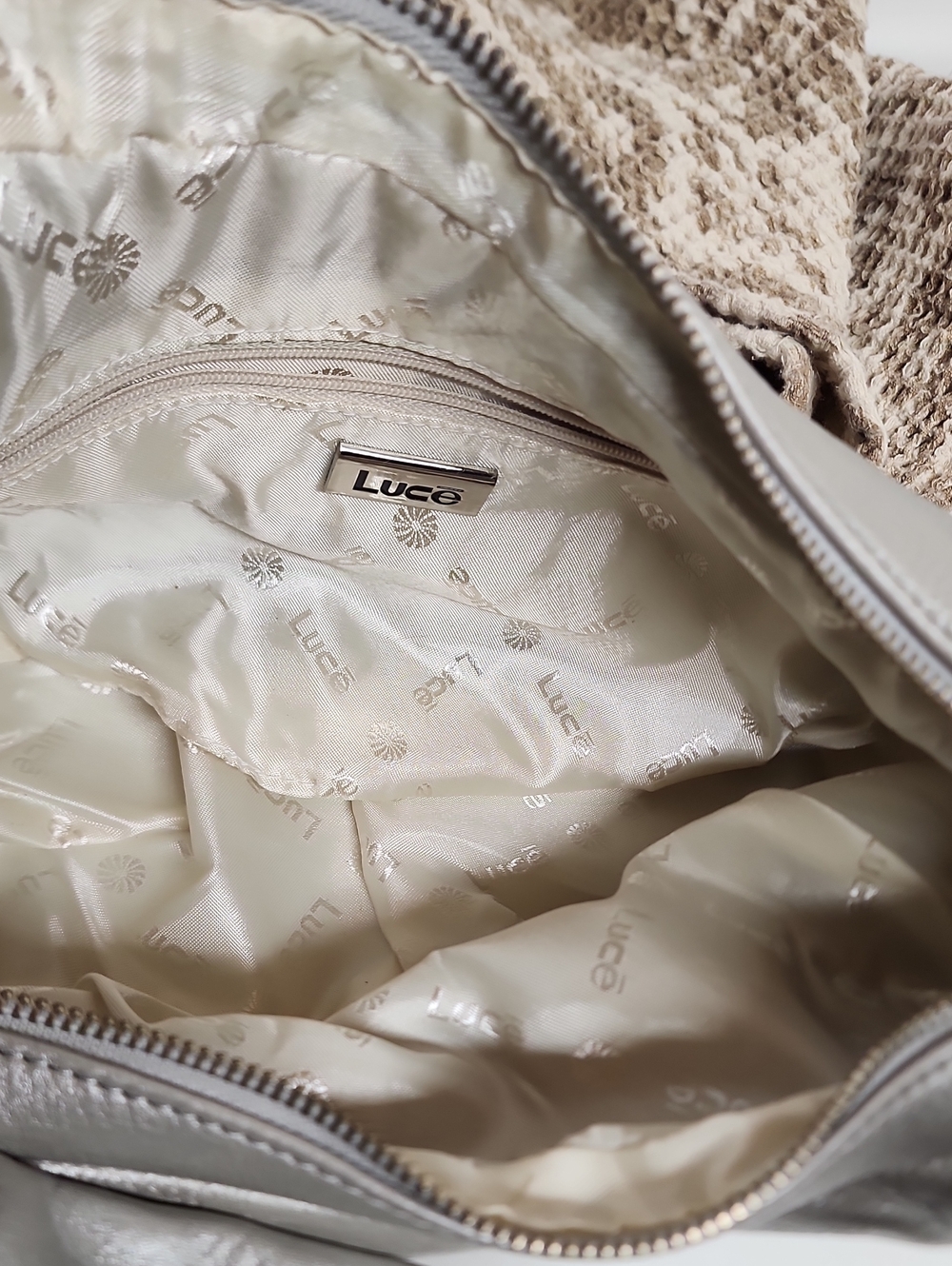 LUCE Sleek Pebbled Leather Shoulder Hobo Bag in Light Gray Minimalist Quality! - Picture 7 of 11